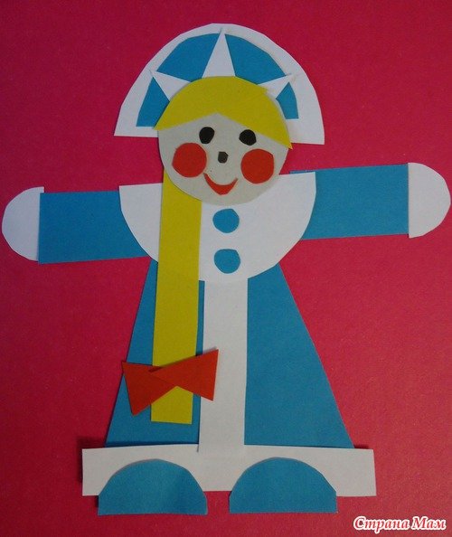 Новогодняя аппликация из геометрических фигур