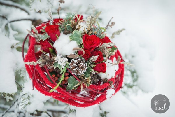 Шикарный зимний букет