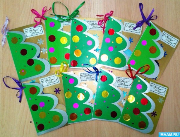 Объемная аппликация елочка