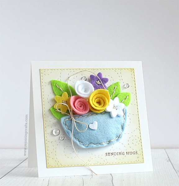 Открытка с цветами из фетра