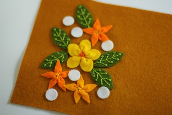 Аппликация из фетра 8 марта