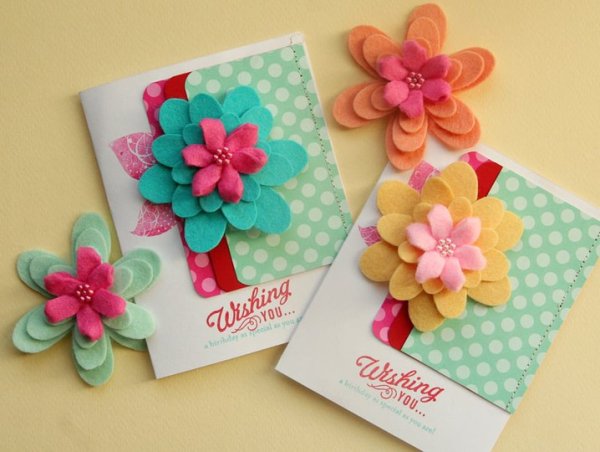 Открытка из фетра на 8 марта