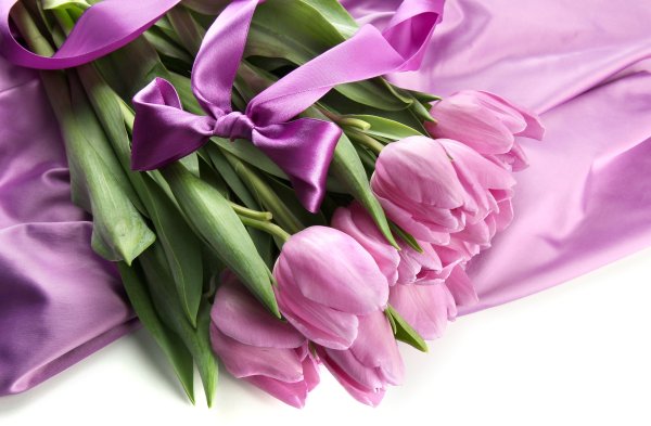 Открытки с 8 марта с тюльпанами
