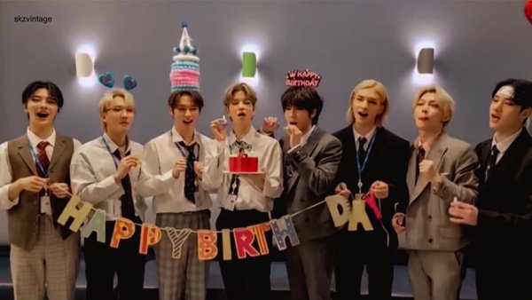 Минхо Stray Kids сердечко