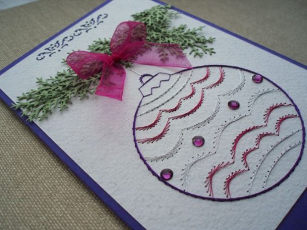 Вышивка на бумаге