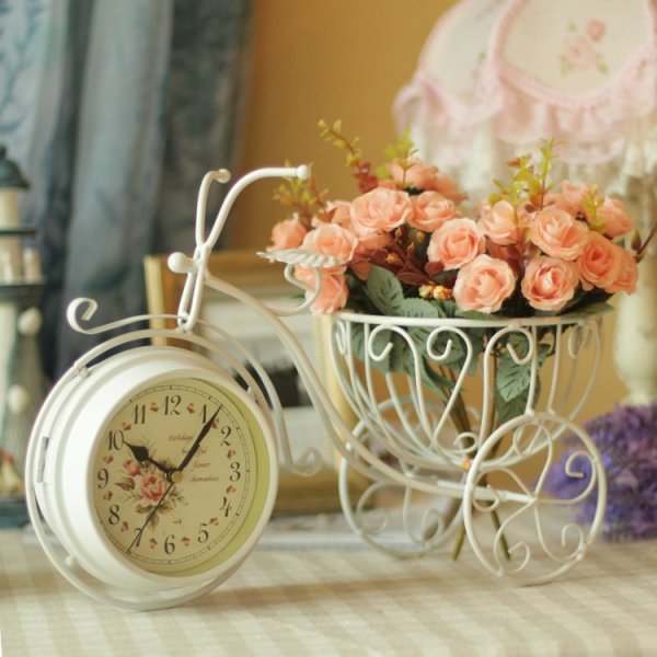 Красивые часы доброе утро