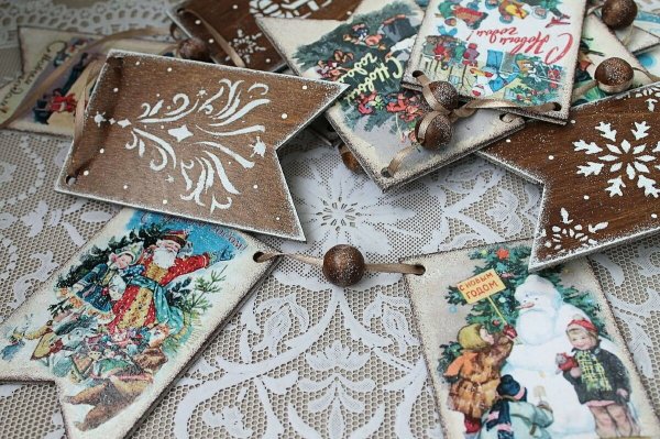 Винтажные новогодние флажки