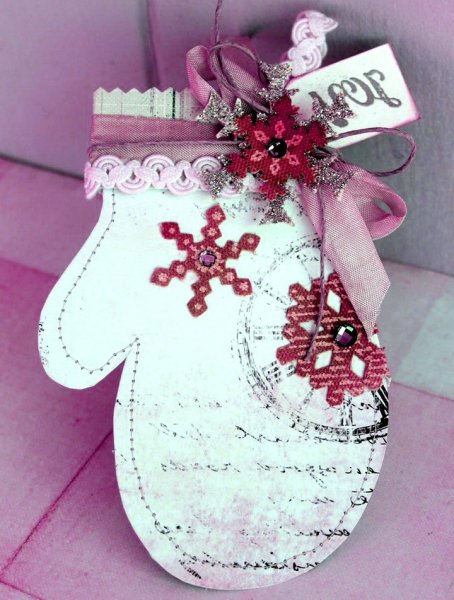 Новогодняя варежка поделка