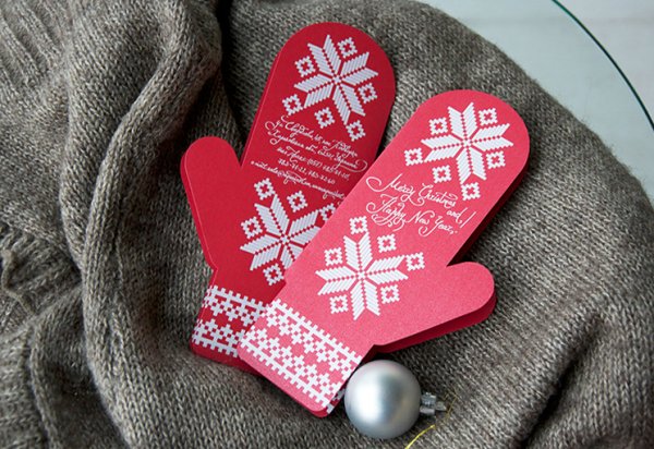 Новогодняя открытка рукавичка