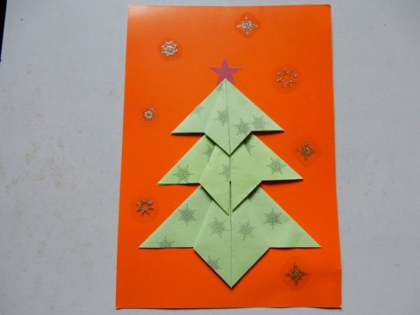 Новогодняя открытка елочка оригами