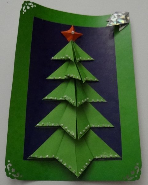 Елочка оригами из бумаги