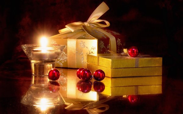 Новогодние подарки со свечами