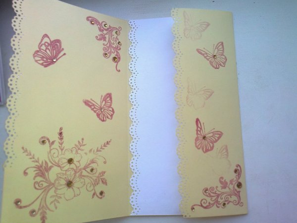 Оформить открытку внутри