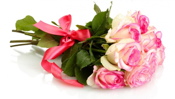 Красивые цветы для дамы ,уважаемой