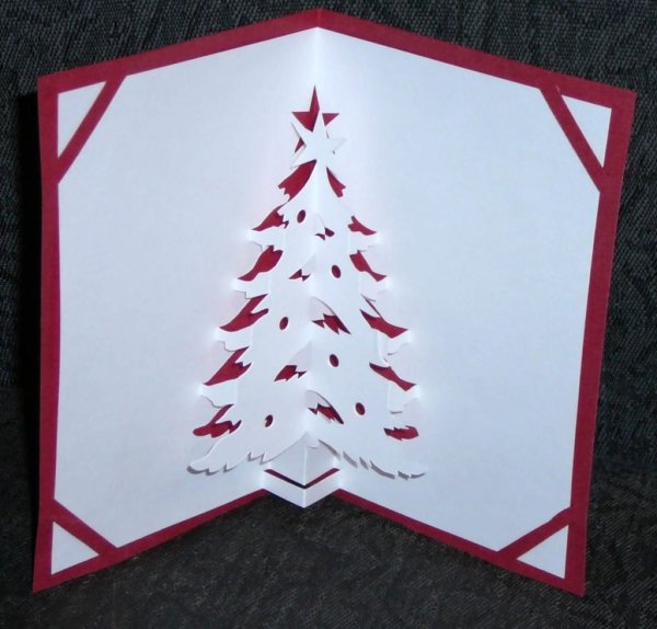 Открытка с объемной елочкой