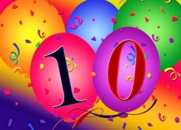 С 10 месяцами девочке