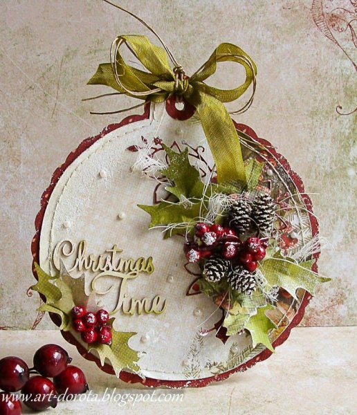 Открытка в виде новогоднего шара