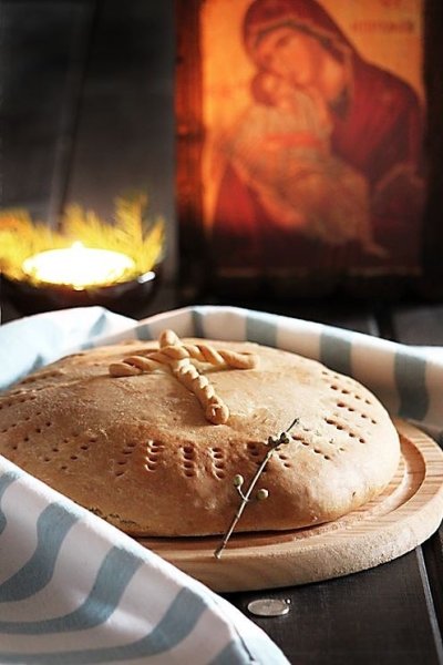 Рождественский хлеб
