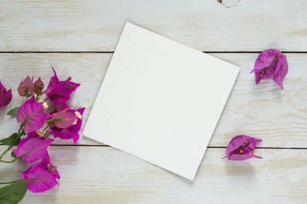 Квадратная открытка