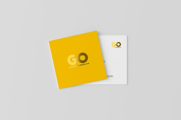 Мокап квадратной визитки