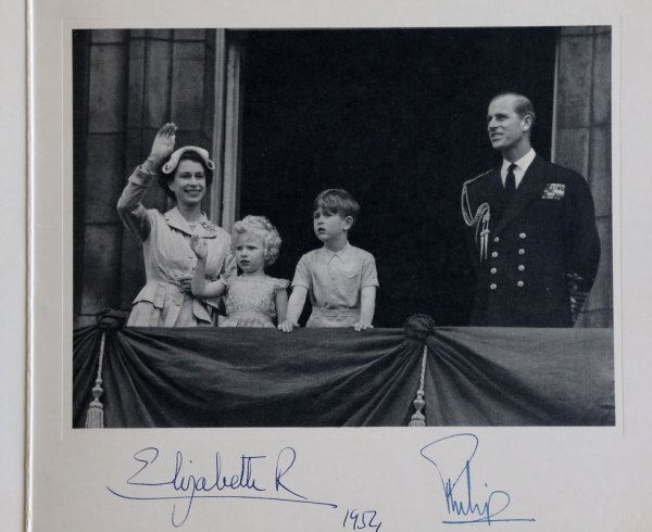 Рождественская открытка королевы Елизаветы 2021