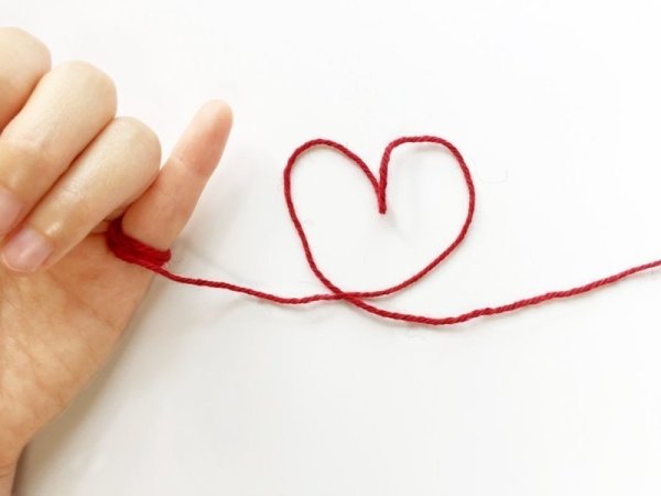 Нити между людьми