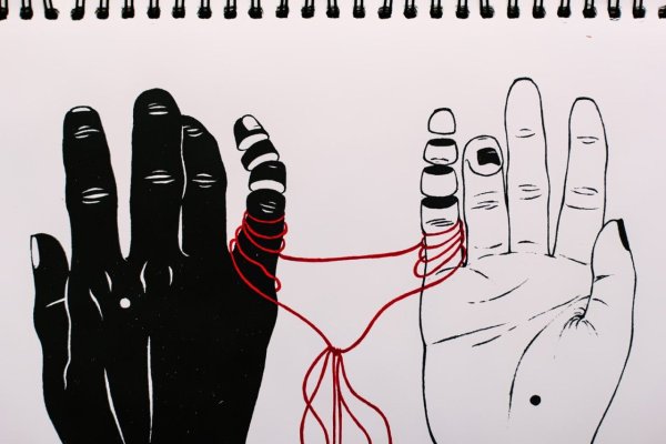 Красная нить судьбы арт