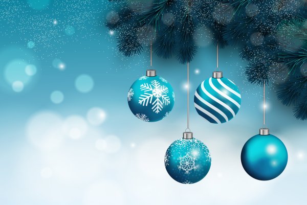 Новогодние шары на ветке