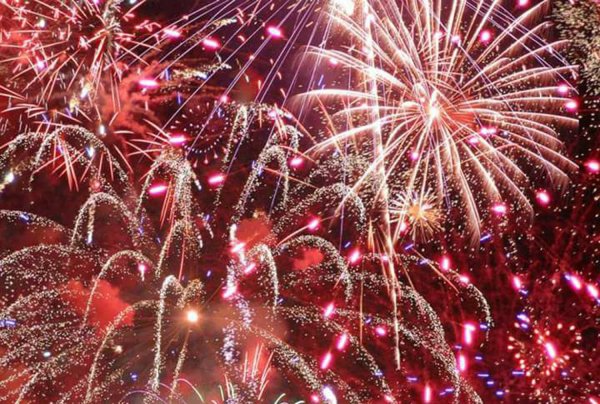 Салют открытка