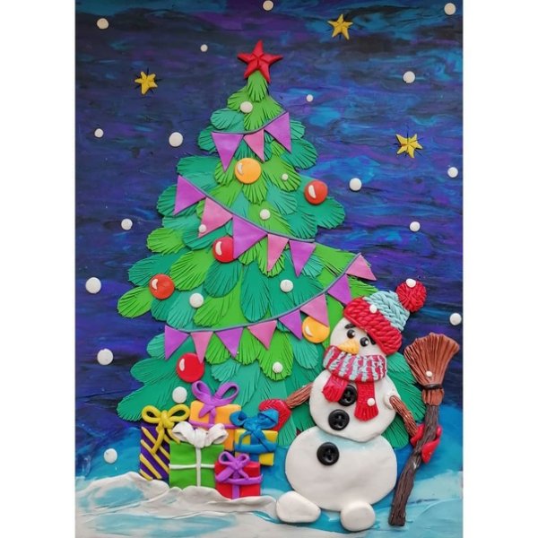 Новогодняя аппликация из пластилина