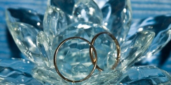 Стеклянная свадьба