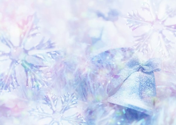 Нежные снежинки