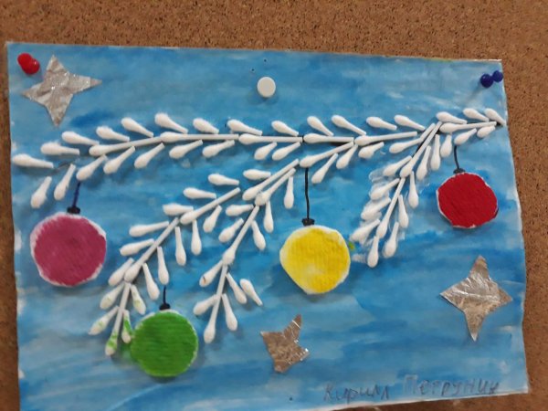 Композиция из ватных дисков на новый год