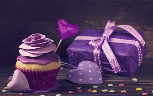 Подарки фиолетового цвета