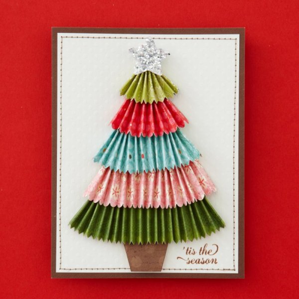 Елка из бумаги гармошкой