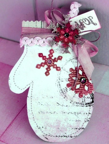 Новогодняя варежка поделка