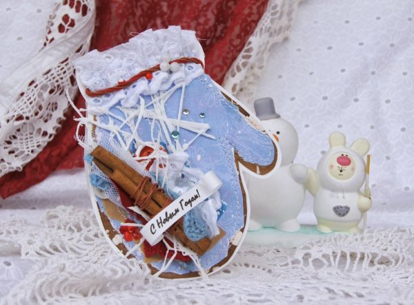 Новогодняя открытка варежка