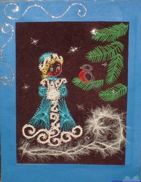 Елка из ниток плоская