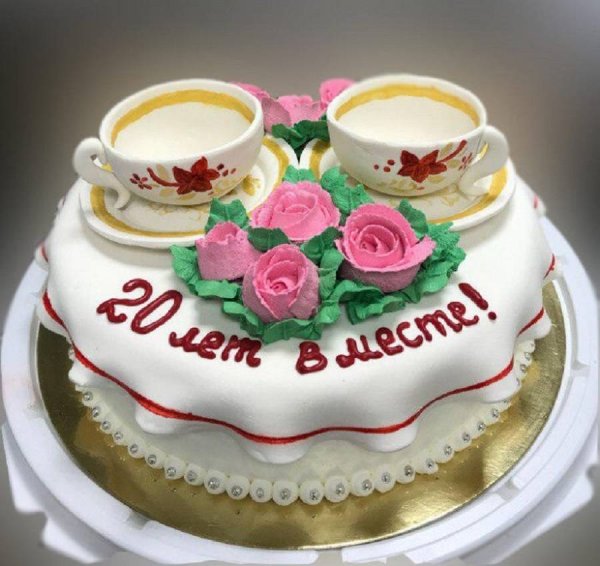 Торт на фарфоровую свадьбу