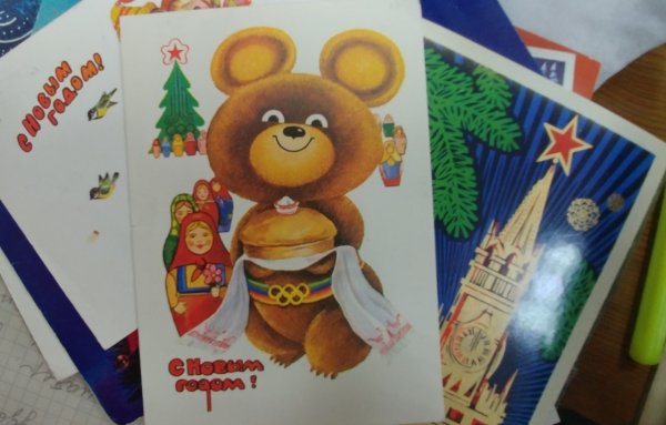 Новогодний Олимпийский мишка