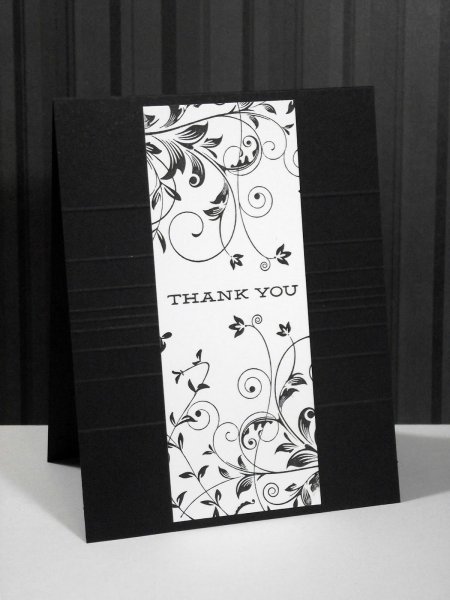 Открытка в черном стиле