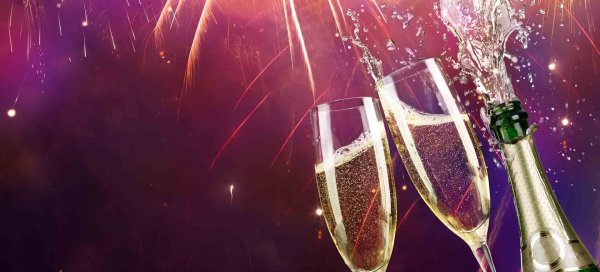 Праздничное шампанское