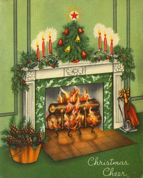 Уютная гостиная с камином вечером