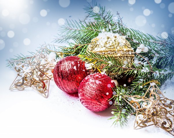 Новогодние атрибуты