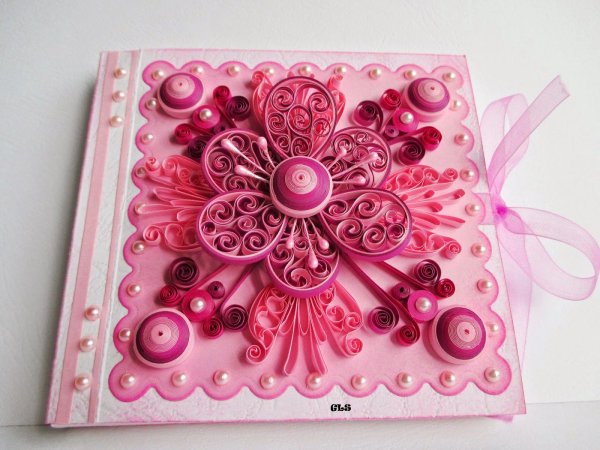 Подарок из квиллинга