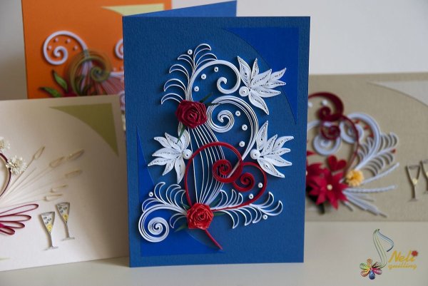 Открытка женщине в технике квиллинг