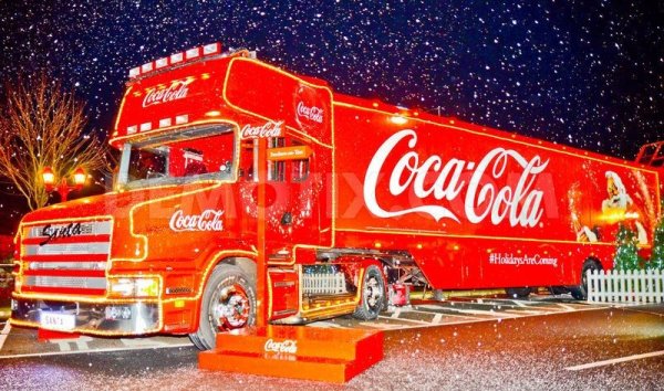 Кока кола реклама 2022