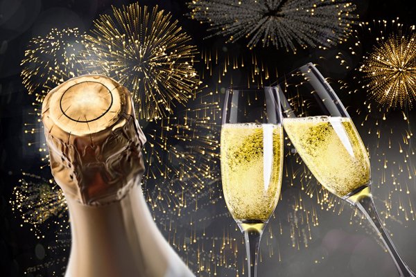 Шампанское в бокале