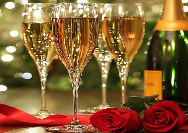 Бокалы для шампанского