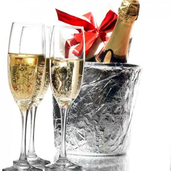 Открытка шампанское